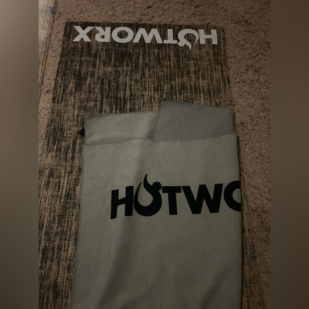 HOTWORX towel and mat